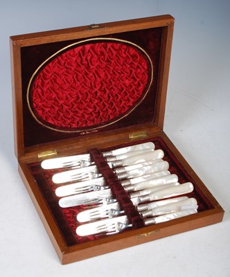 Lot 156 - A cased set of six mother of pearl handled...