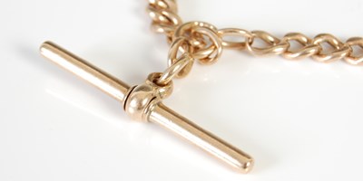 Lot 450 - A 9ct gold Albert chain with T-bar suspension,...