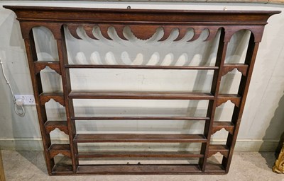 Lot 749 - A large antique oak plate rack, 120cm high x...