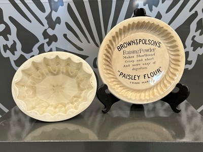 Lot 459 - Brown & Polsons shortbread dish with 'Paisley...