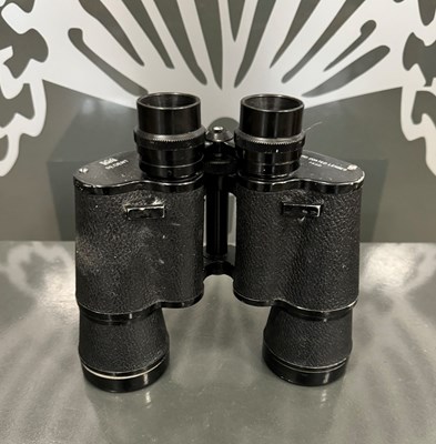 Lot 402 - A set of Regent 7x50 binoculars with hard...