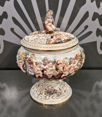 Lot 454 - A Capodimonte pedestal bowl and cover,...