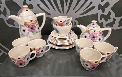 Lot 444 - A Clarice Cliff Newport Pottery Co England,...