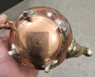 Lot 593 - A group of mixed copper and brass to include...