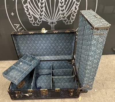 Lot 829 - An antique Hartmann Trunk Company USA metal...
