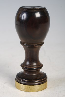 Lot 20 - A late 19th/ early 20th century rosewood and...