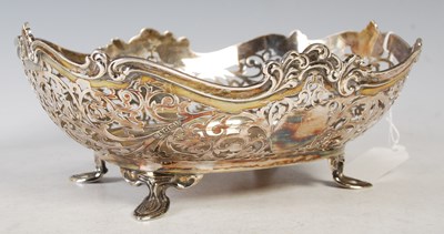 Lot 122 - A Sheffield silver bowl, of pierced rounded...