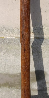 Lot 129 - An antique wooden peat spade, 109cm long
