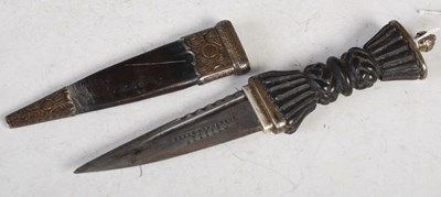 Lot 117 - A silver mounted sgian dubh, Glasgow 1914, the...