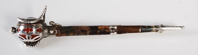 Lot 152 - A Victorian white metal and agate kilt pin in...