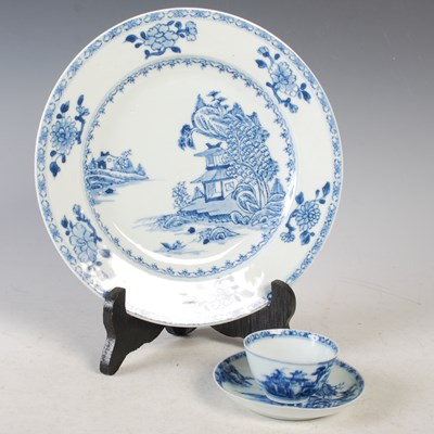 Lot 213 - A group of Chinese blue and white porcelain...