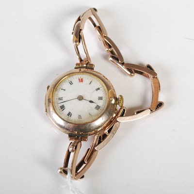 Lot 236 - A vintage 9ct gold case ladies wristwatch with...