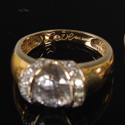 Lot 266 - Two gold rings comprising a 14ct gold 'QVC...