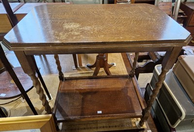 Lot 788 - An early 20th century oak side table with...