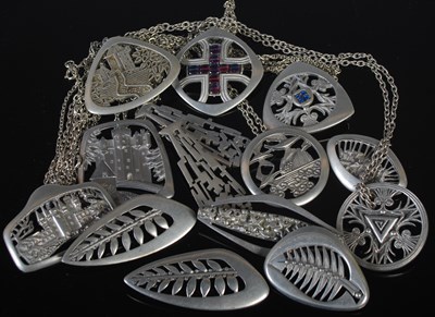 Lot 361 - A collection of assorted Scottish Geard pewter...