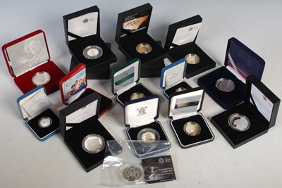 Lot 345 - A collection of thirteen assorted Royal Mint...