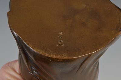 Lot 619 - A Japanese bronze buddha, Meiji Period