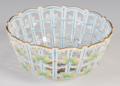 Lot 556 - A Herend porcelain basket, 20th century,...