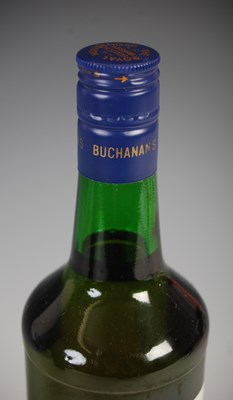 Lot 403 - A boxed bottle of Buchanan's 'The Royal...