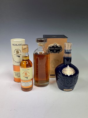 Lot 211C - A group of Scotch Whisky to include Signatory...