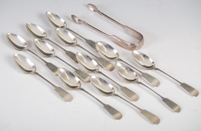 Lot 424 - A set of twelve Victorian silver teaspoons and...