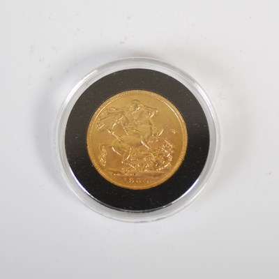 Lot 458 - An Edward VII gold sovereign, dated 1904.