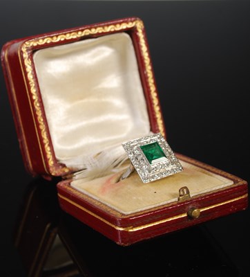 Lot 525 - A mid 20th century white metal, emerald and...