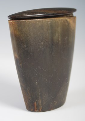 Lot 214 - A Scottish horn upright pointed oval snuff...
