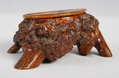 Lot 264 - An unusual Scottish burr wood snuff box, the...