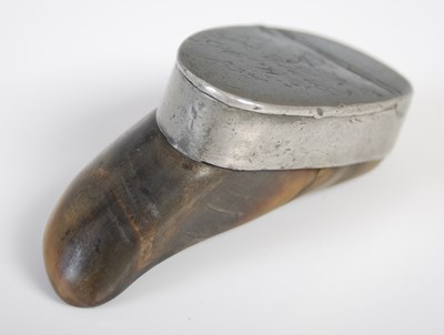 Lot 216 - A Scottish deer’s hoof snuff box with pewter...