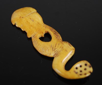 Lot 314 - An unusual Scottish bone snuff spoon carved as...