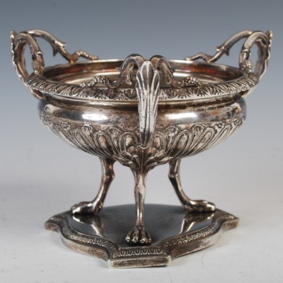 Lot 427A - A William IV silver three-handled footed bowl,...