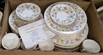 Lot 603 - Two boxes - A Foley “Somerset” pattern part...