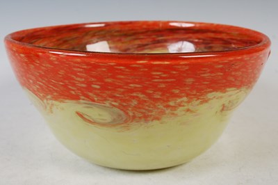 Lot 22 - A Strathearn glass bowl mottled orange and...