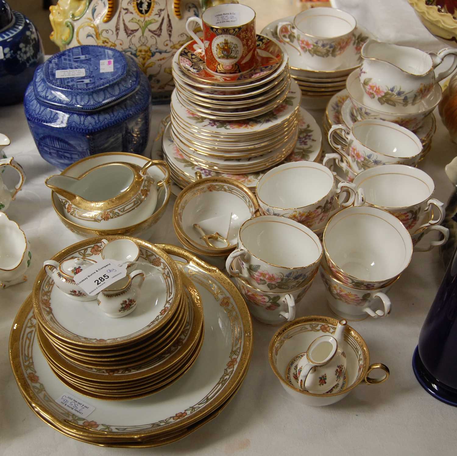 Lot 285 - A Paragon “Country Lane” pattern part tea