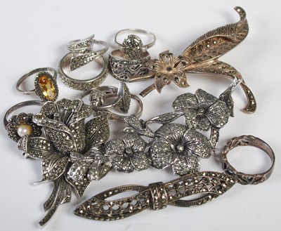 Lot 347 - A collection of thirteen assorted white metal...