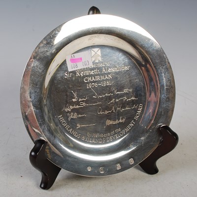 Lot 195 - A 20th century silver presentation dish,...