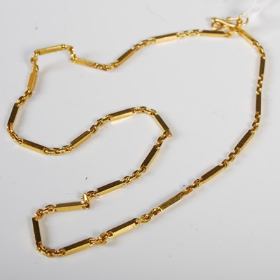 Lot 234 - A Chinese high carat gold necklace, 24 grams.