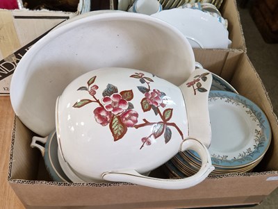 Lot 576 - Three boxes of assorted ceramics, mainly tea...