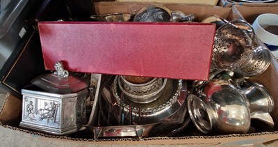 Lot 640 - A box of assorted EPNS and other metal wares...