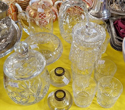 Lot 313 - A collection of assorted cut glassware to...