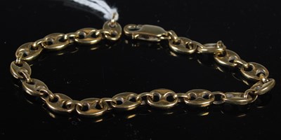 Lot 309 - A 9ct gold bracelet stamped 375, 11.1 grams.