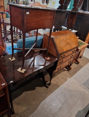 Lot 922 - A group of furniture to include a late...