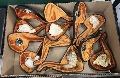 Lot 302 - A group of six assorted Meerschaum pipes in...