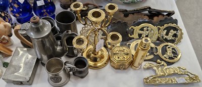 Lot 339 - A collection of assorted pewter and brass...