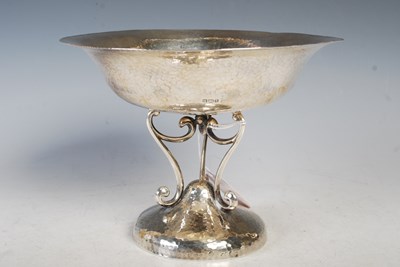 Lot 120 - An early 20th century Sheffield silver comport,...