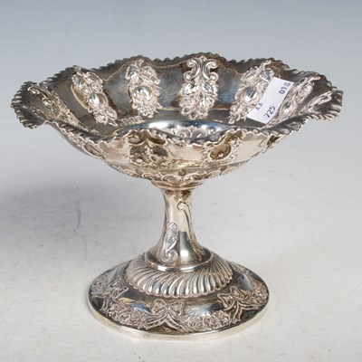 Lot 125 - A London silver pedestal bowl with frilled rim...