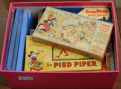 Lot 249 - A box containing magic lantern slides to...