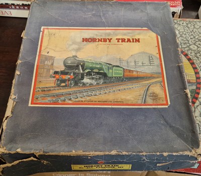 Lot 395 - A boxed Hornby "0-Gauge Trainset, no. 501...