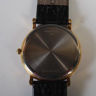 Lot 201 - A vintage gentleman's Longines quartz Presence...